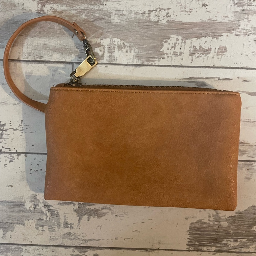 SASHA+SOFI Wristlet